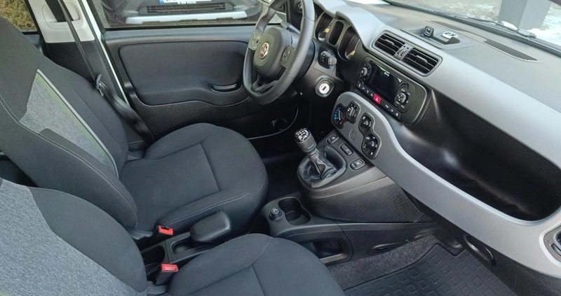 Fiat Panda cena 39900 przebieg: 96300, rok produkcji 2018 z Twardogóra małe 92